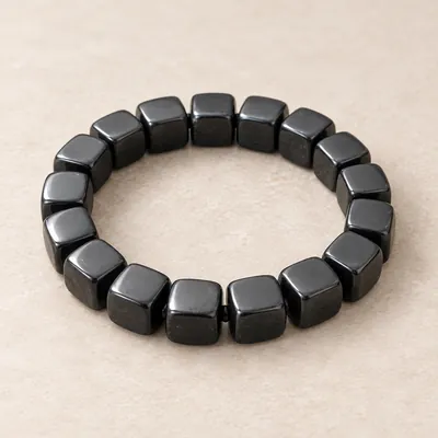 Bracciale Leader con perle cubiche 10 mm in shungite – foto principale