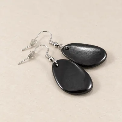 Orecchini burattati in shungite – foto principale