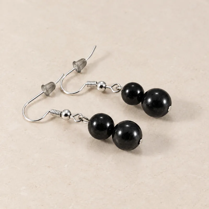Orecchini con due perline in shungite – foto principale, 8 mm + 10 mm
