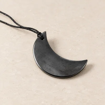 Pendente mezzaluna in shungite – foto principale